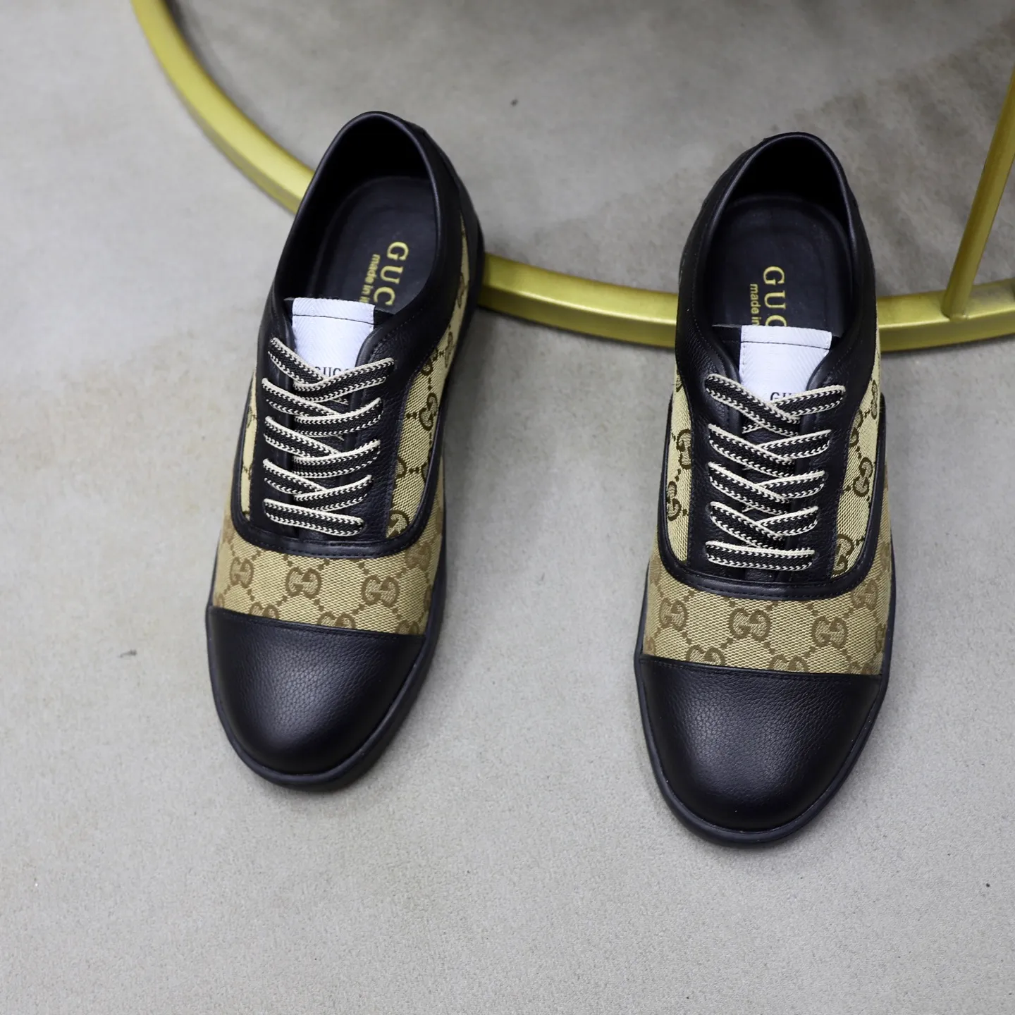 Men's shoes: 400💰🙅‍♂️🙅‍♂️🙅‍♂️ Brand: GUCCI Standard code: 38-44 Grade: Same as the official website Material: Original leather splicing Comfortable sheepskin lining Lightweight wear-resistant outsole Style category: Men's fashionable casual shoes Running sneakers Distinguished luxury brand elements Top luxury Color: Actual picture color